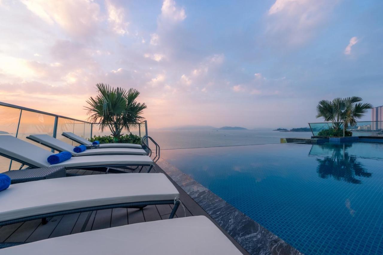 Phu Yen Everyday Hotel Туїхоа Екстер'єр фото